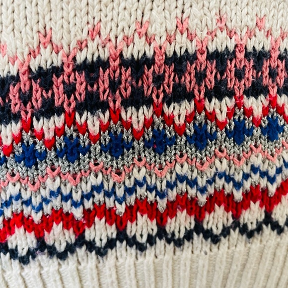 OLD NAVY SWEATER - Picture 13 of 14